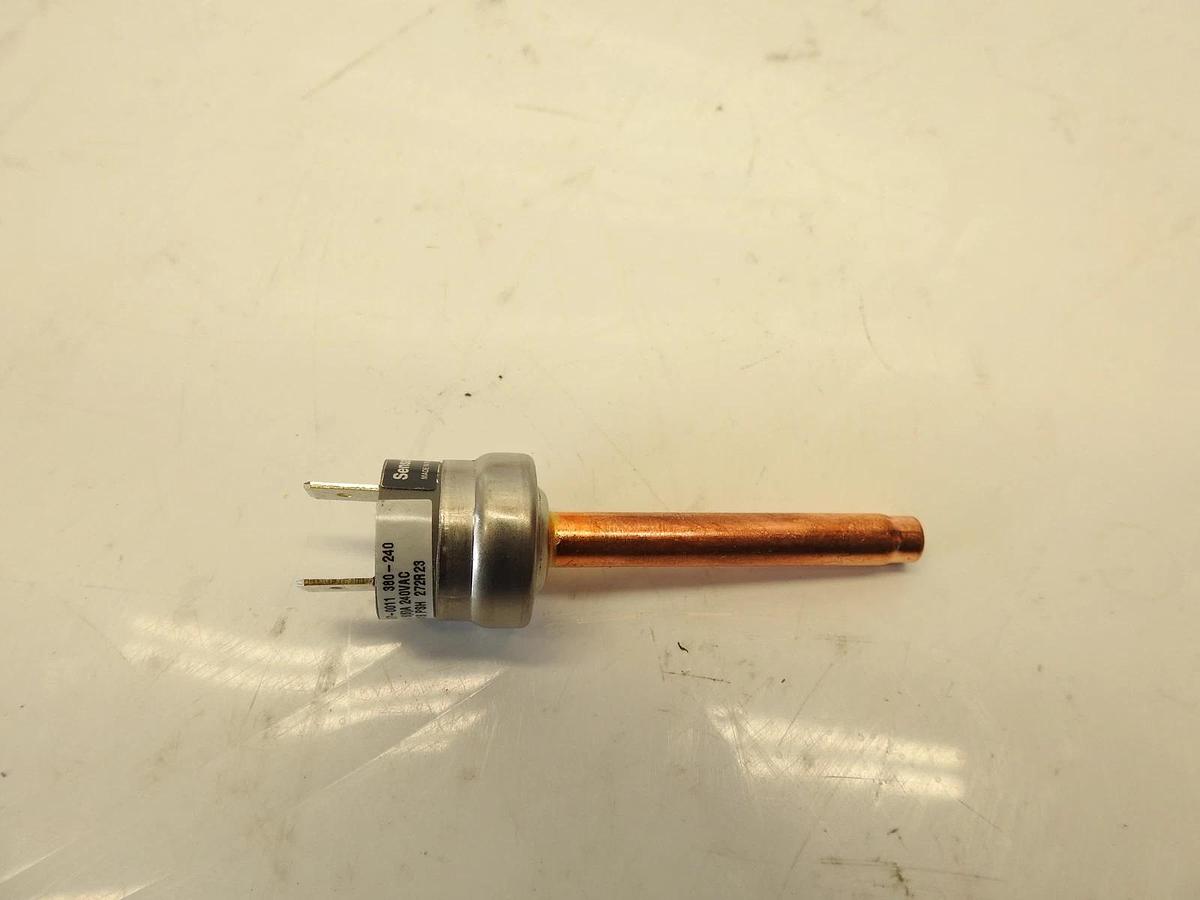 Lot Of 50 Sensata PS80 Industrial Pressure Switches PS80-07-0011