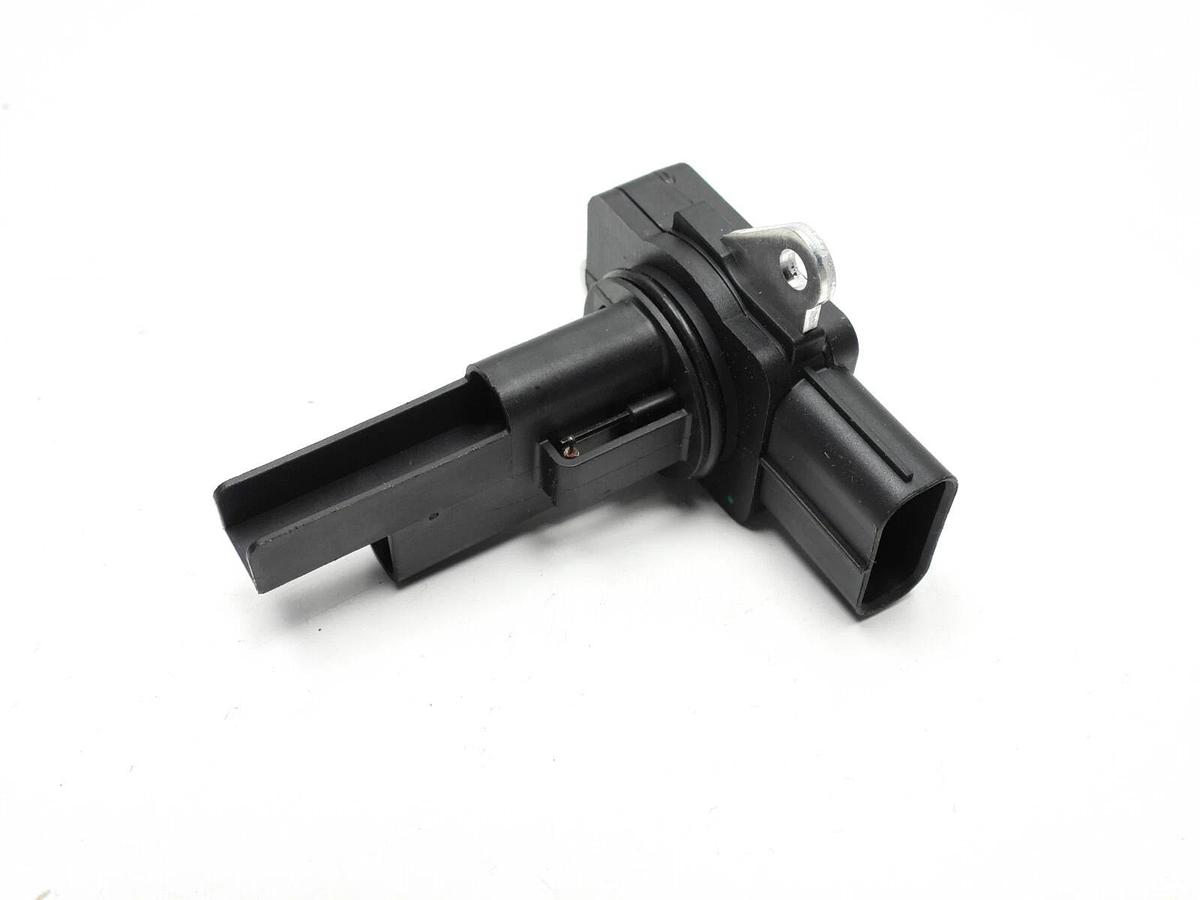 Premier Gear PG-MAF10202 1976110 Professional Grade New Mass Air Flow Sensor