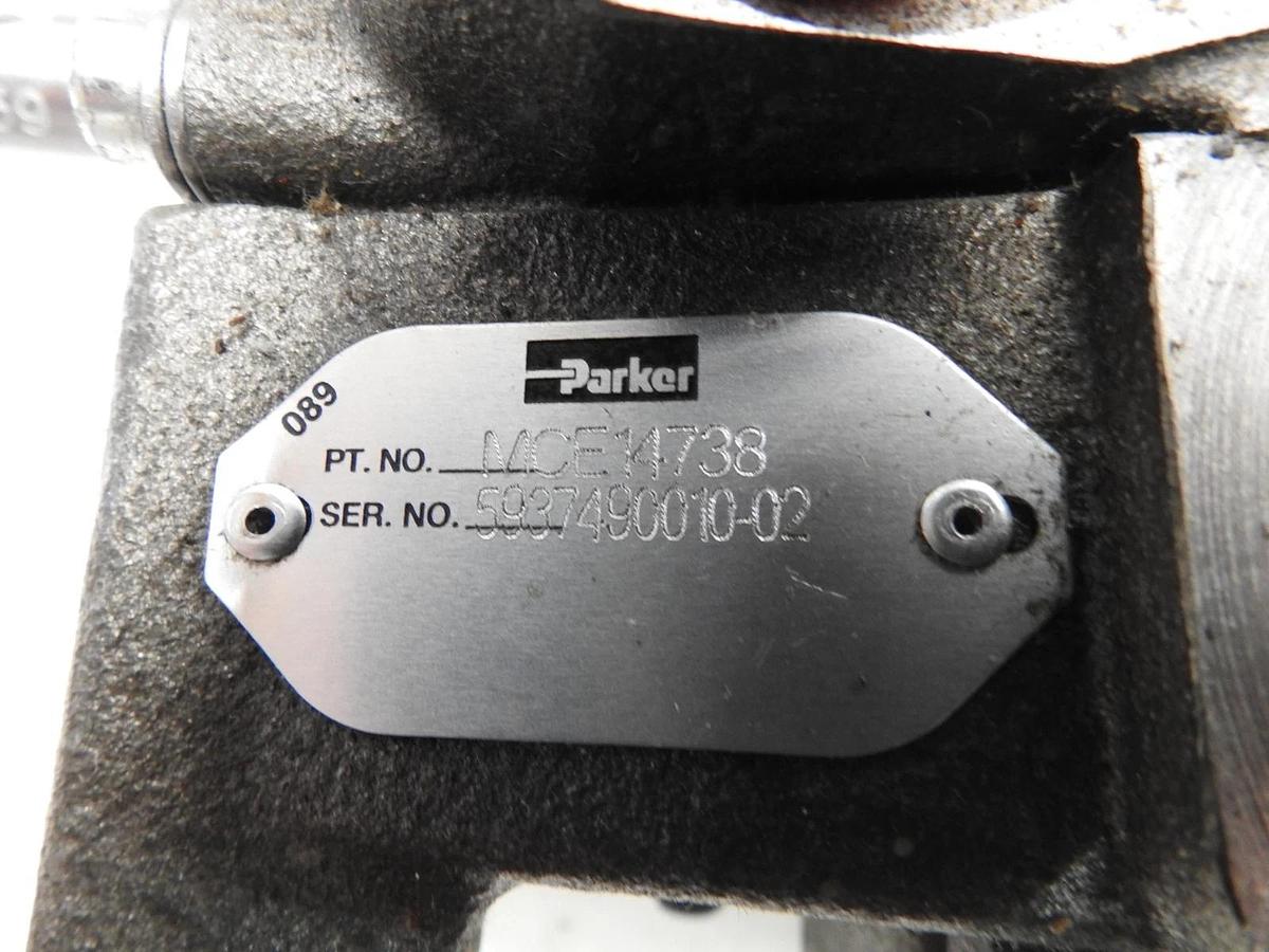 New Oem Parker MCE14738 Hydraulic Control Valve