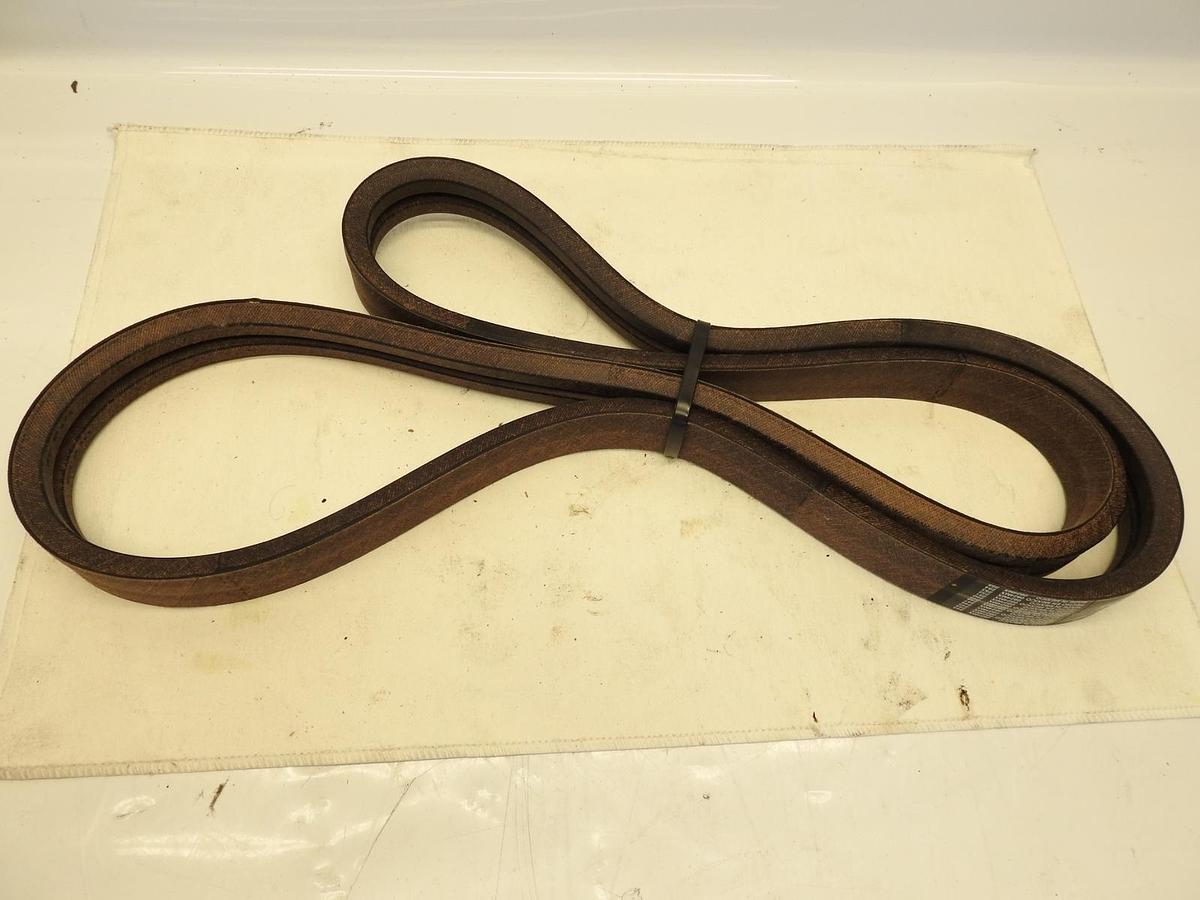 OEM JOHN DEERE HXE109498 2HB Section Auger Drive V-Belt, Effective Length 2248 m