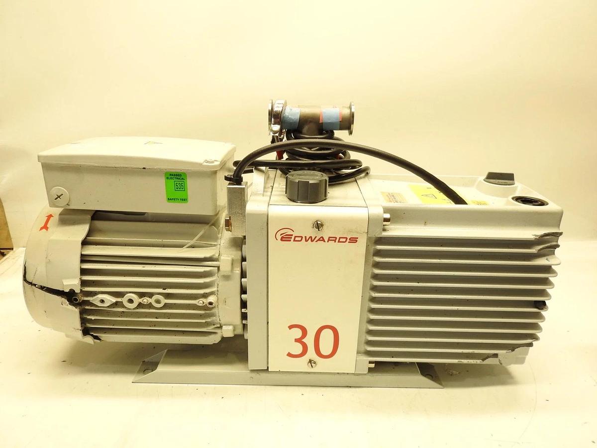 AS IS Edwards E2M30 Dual Stage Rotary Vane Vacuum Pump P/N A374-15-903