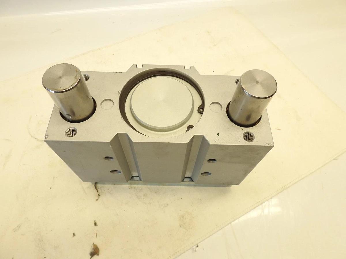 New Genuine FESTO DFM-80-50-P-A-GF 170886 GUIDE CYLINDER 80MM BORE 50MM STROKE
