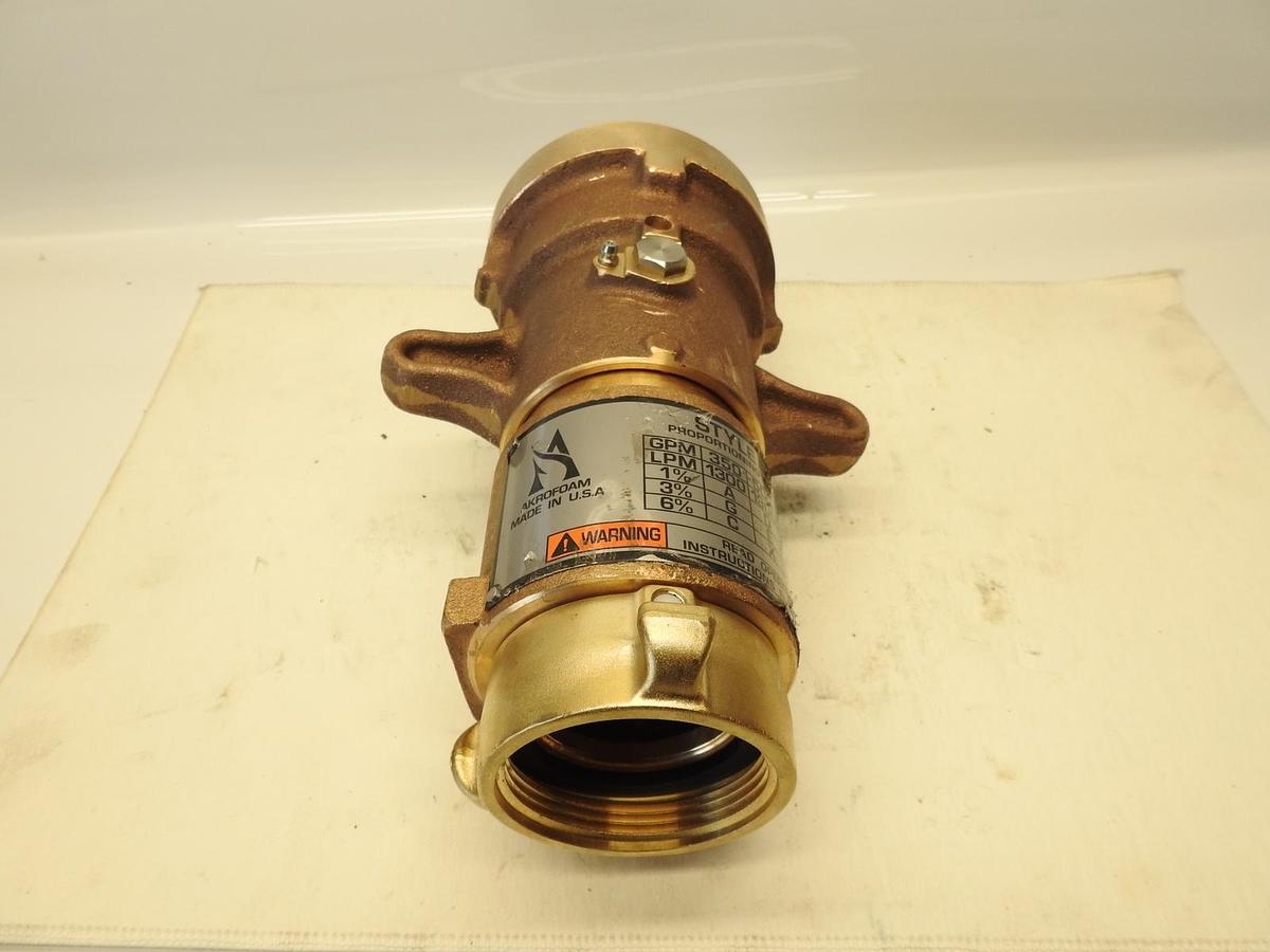 New AkroFoam Master Stream 2 1/2 NH Nozzle with Pickup Tube 4470