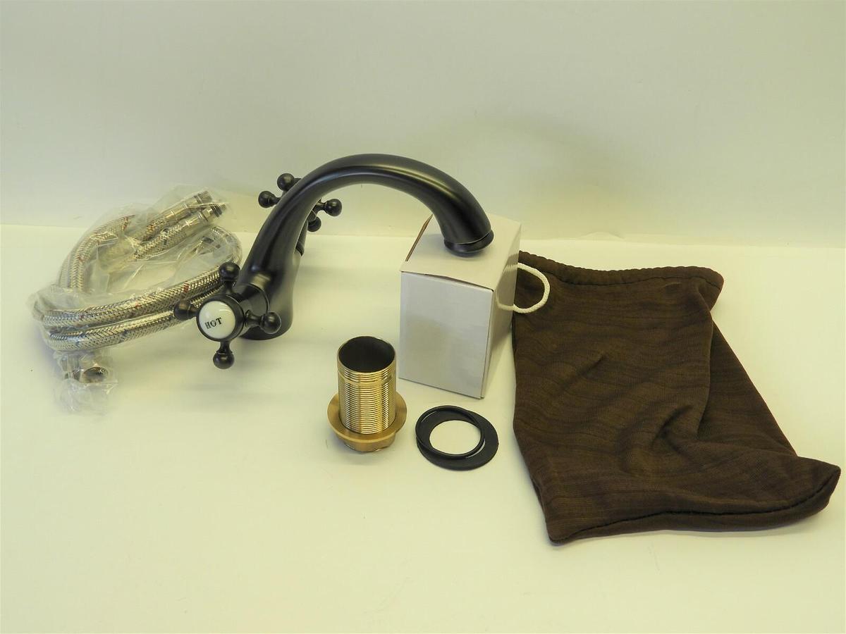 Rozin Deck Mounted Bathroom Basin Faucet 2 Knobs Single Vanity Sink Mixer Tap