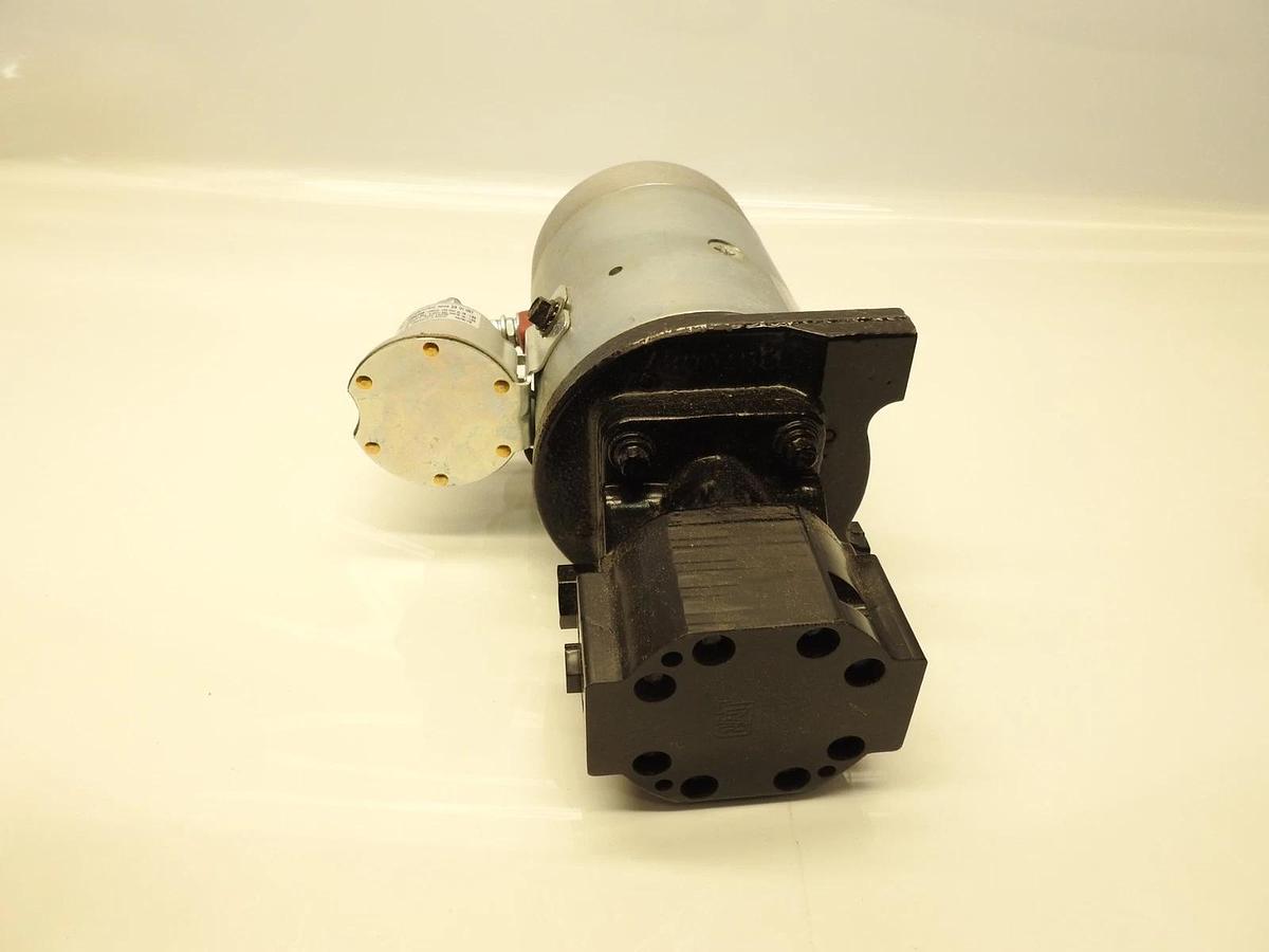 New Oem Cat 446-5137: PUMP GP-HYD Fits: D8T D8