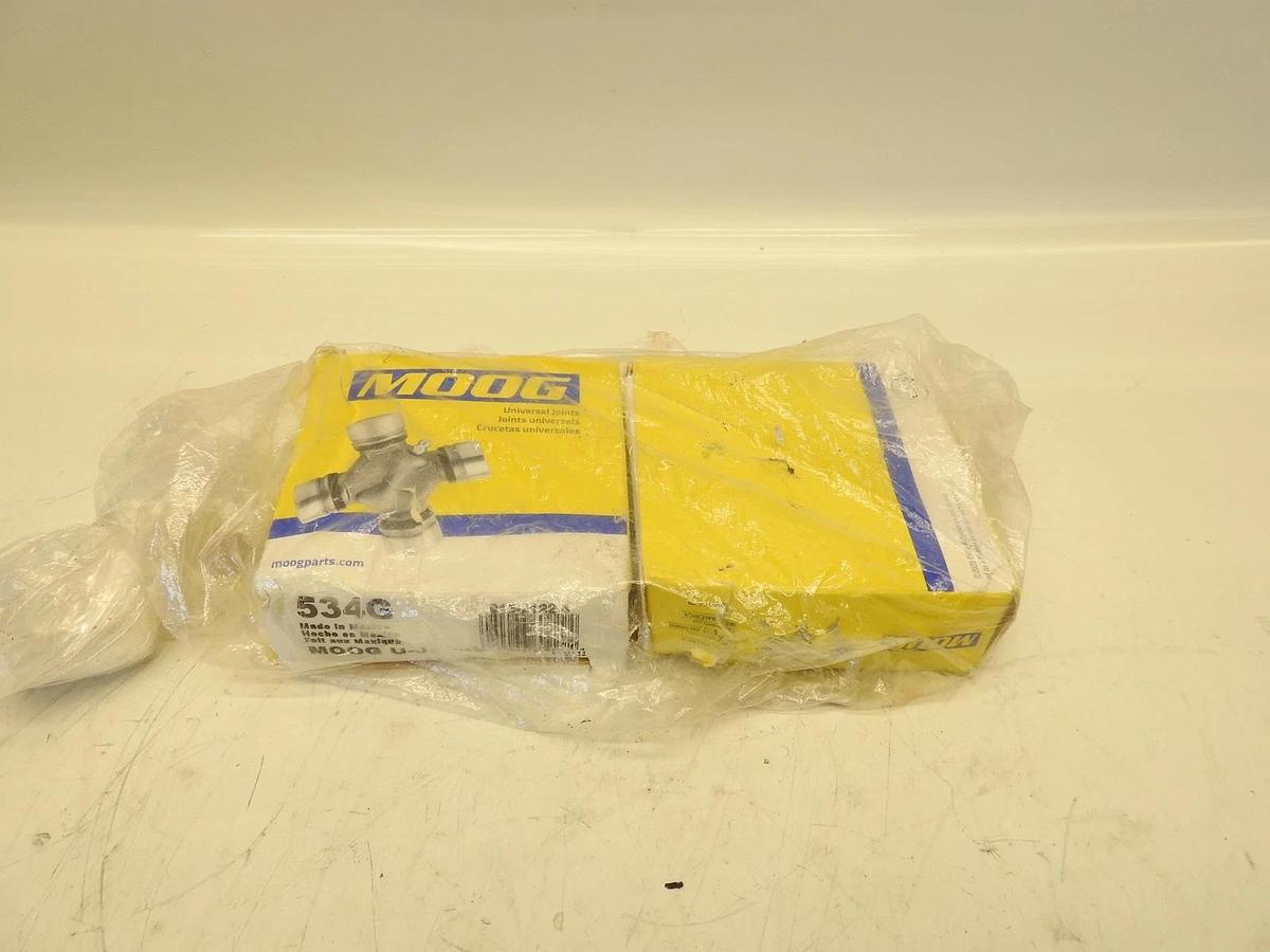 Lot Of 2 Moog 534G Universal Joint   015-2122-4