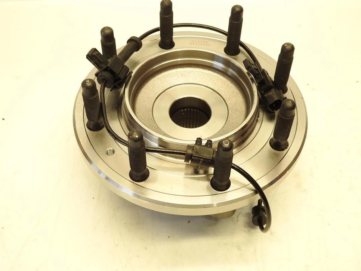 515145 Front Wheel Bearing and Hub for Chevrolet GMC Silverado 2500 3500 HD SRW