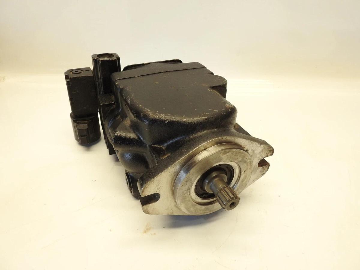 Danfoss 83027807 Series 45 Axial Piston Open Circuit Hydraulic Pump JRRS65CAH211