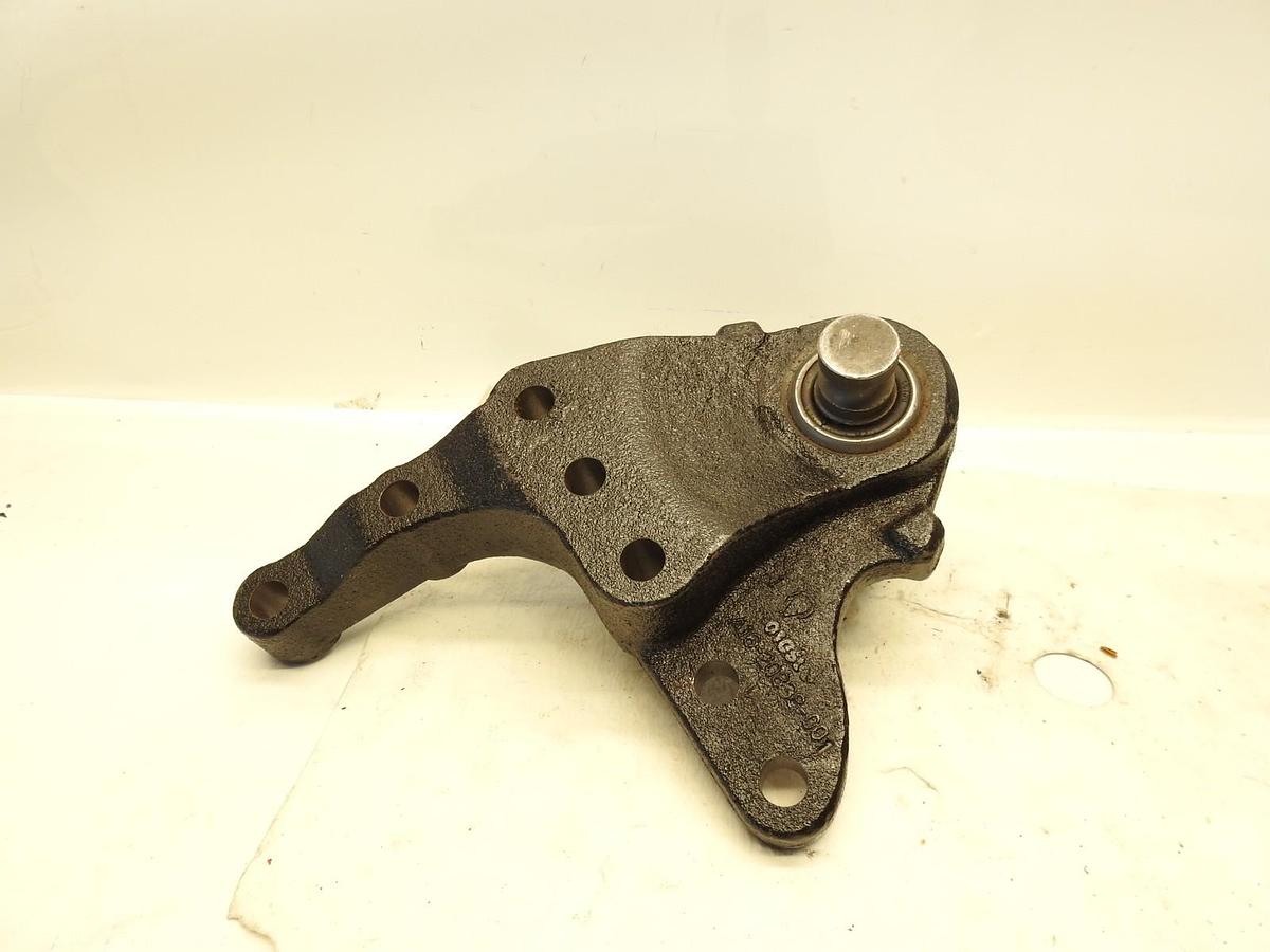NEW Genuine Freightliner A16-20838-001 Bracket-Shkl/Bshg, Fr, Susp, Rbr