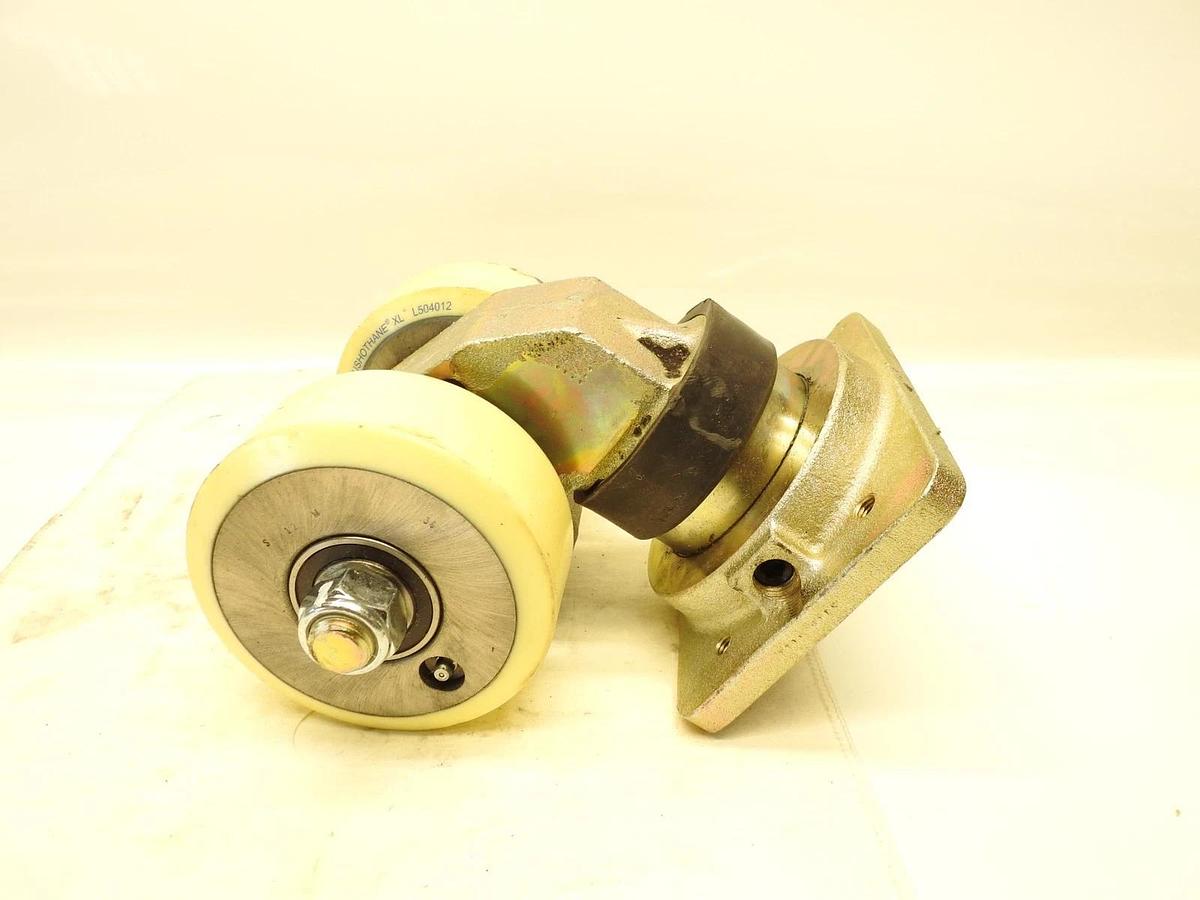 New Genuine Hyster 4187646 CASTER