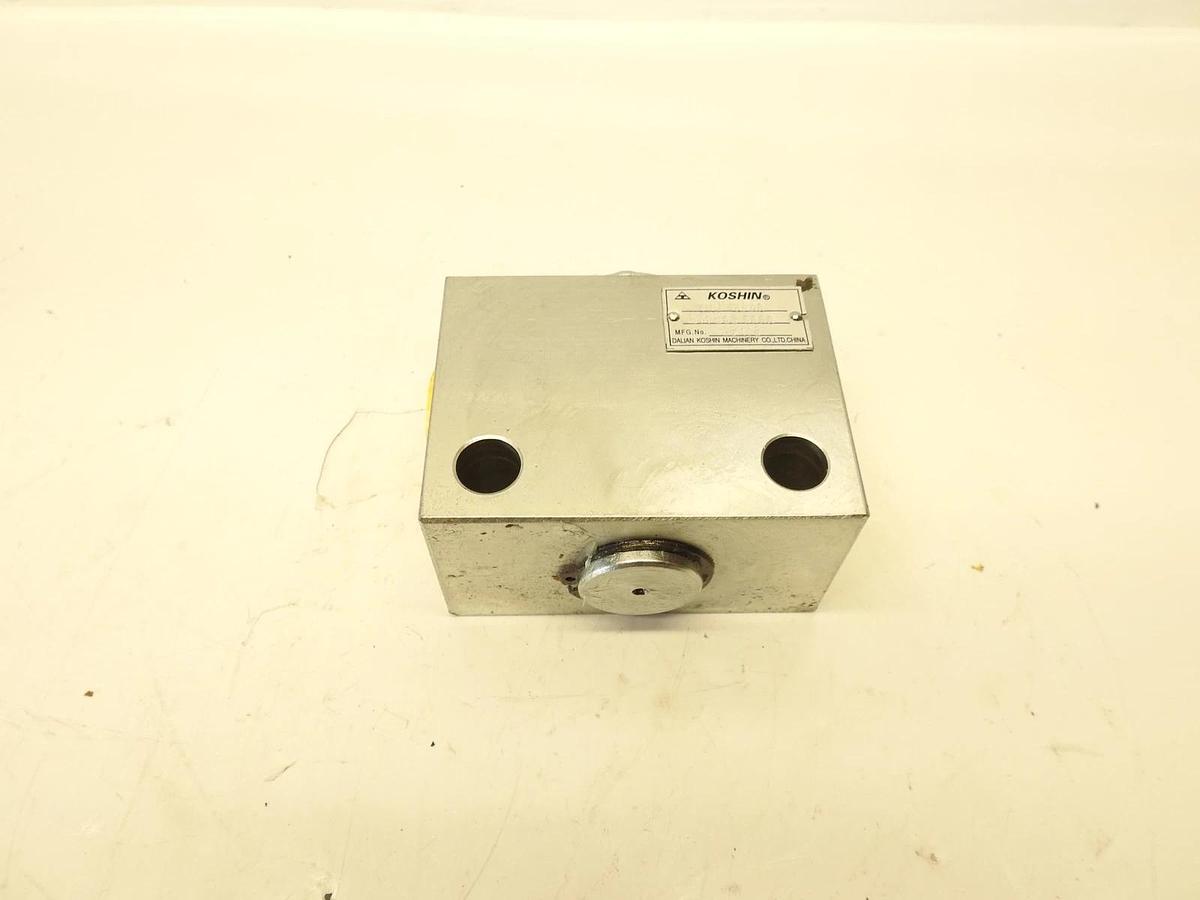 New Oem CNH KHV13540 - VALVE - CASE IH Koshin Machinery 48178