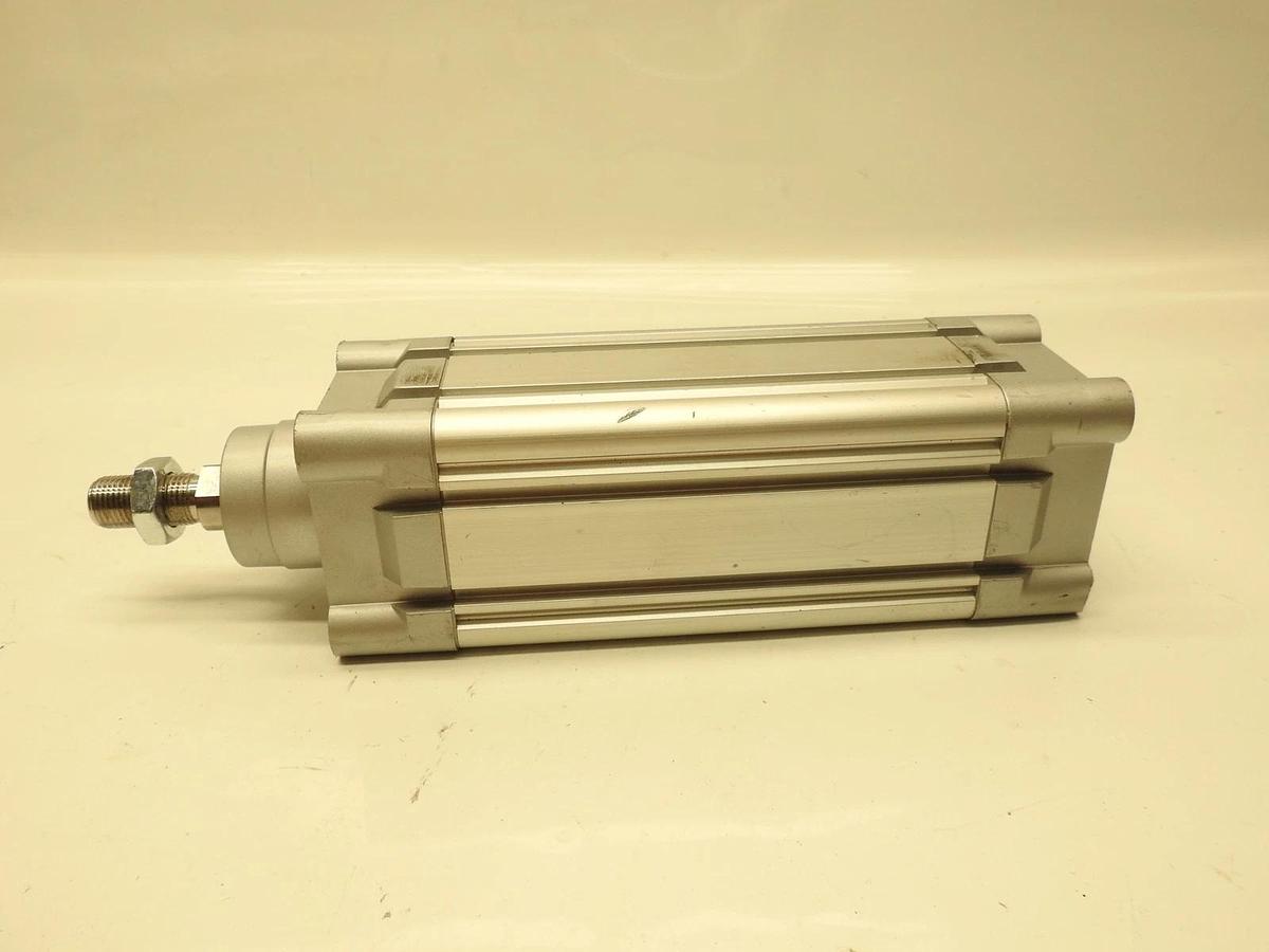 New Festo DNC-63-100-PPV-A Pneumatic ISO Cylinder