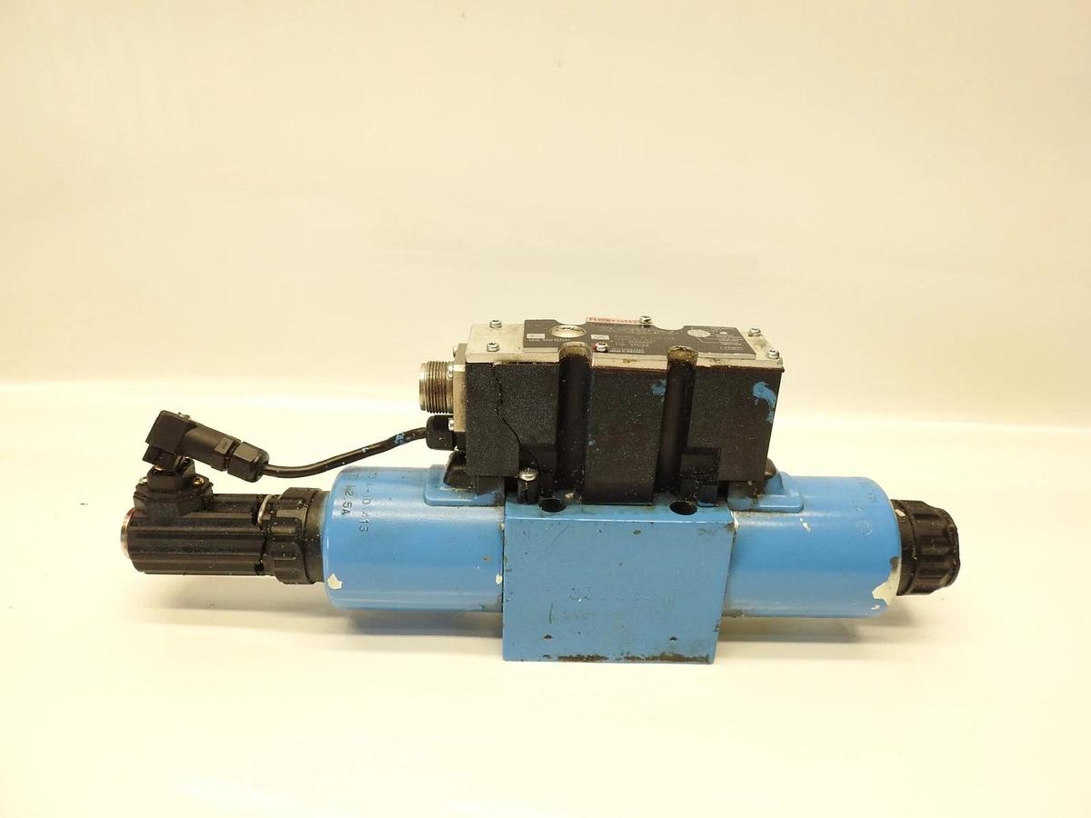 ASIS Oem Bosch Rexroth R900927235 24VDC 4/3 4WREE10V50-22 G24K31/A1V Proportiona