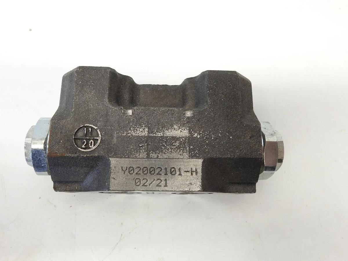 New 600104-H  602002101 Y02002101-H Hydraulic lock valve