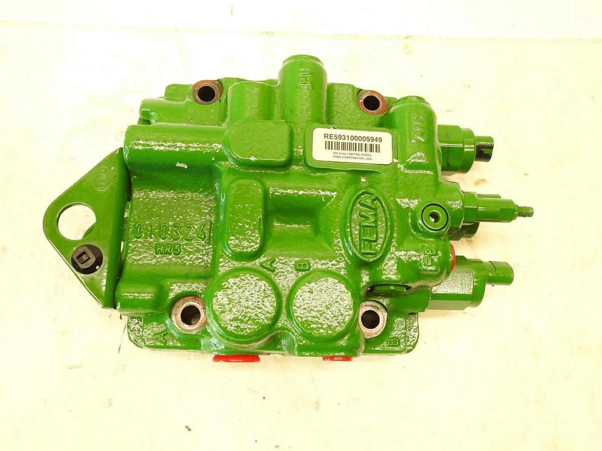 New Oem John Deere RE593100005949 03401 010324 RE244397 Steering Hydraulic Contr