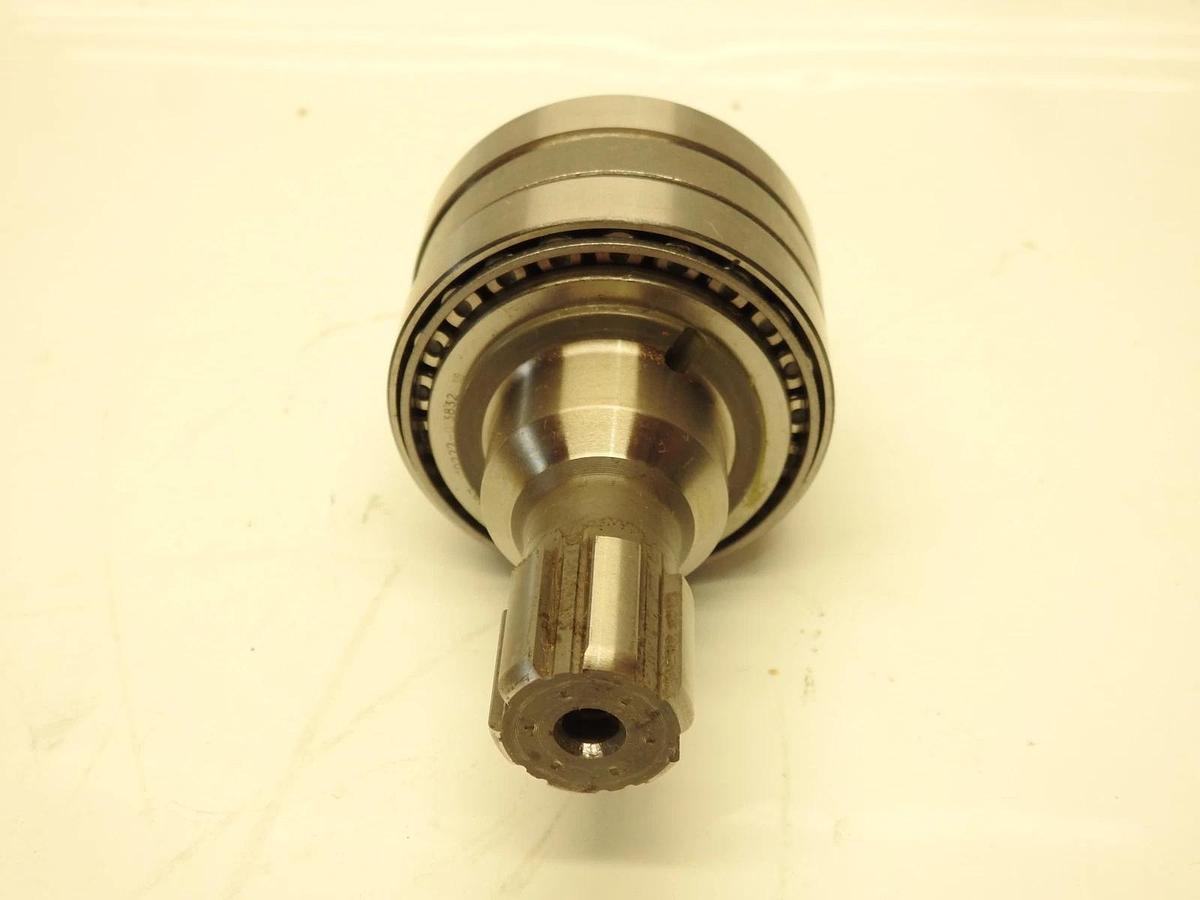 New Oem White Danfoss 11104218  151P0126 OMS 6B Splined Shaft