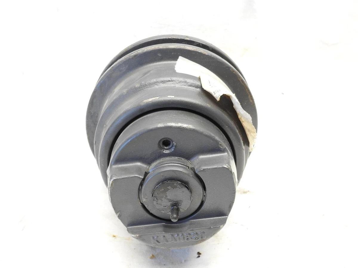 New Genuine Oem Case CNH Industrial Top Carrier Track Roller KAA11820