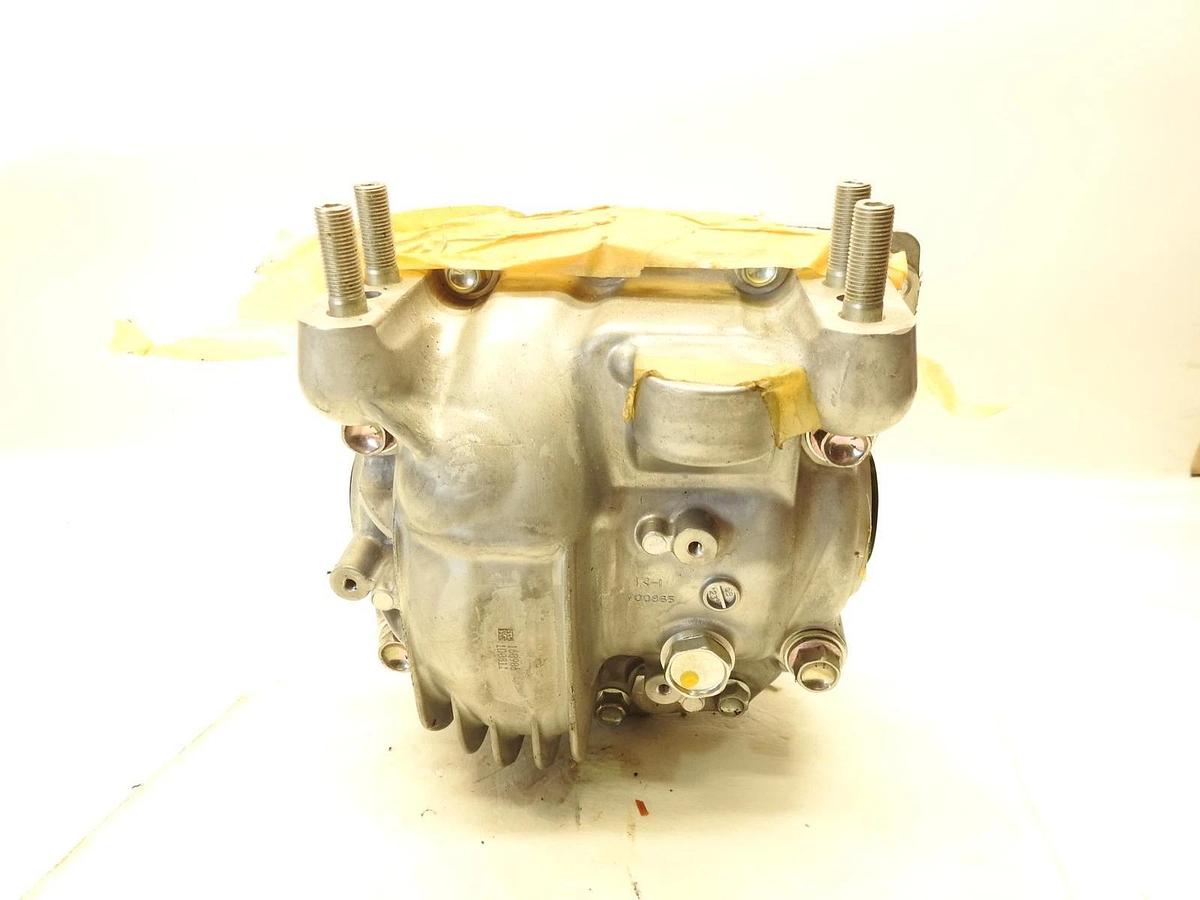 New Genuine Oem Mazda Ma5327100c 2016-2018 Mx-5 Miata Rear Differential Carrier
