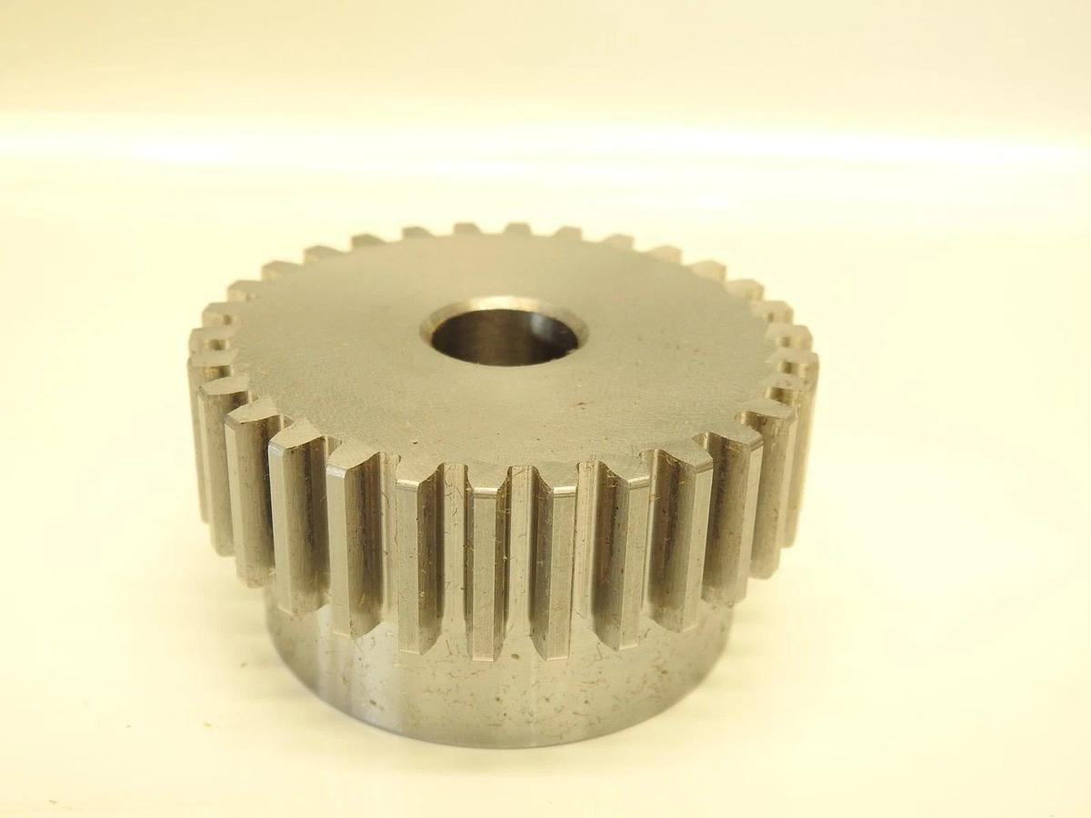 Genuine Boston Gear 09766 Spur Gear: 30 Teeth, 5/8" Bore Dia