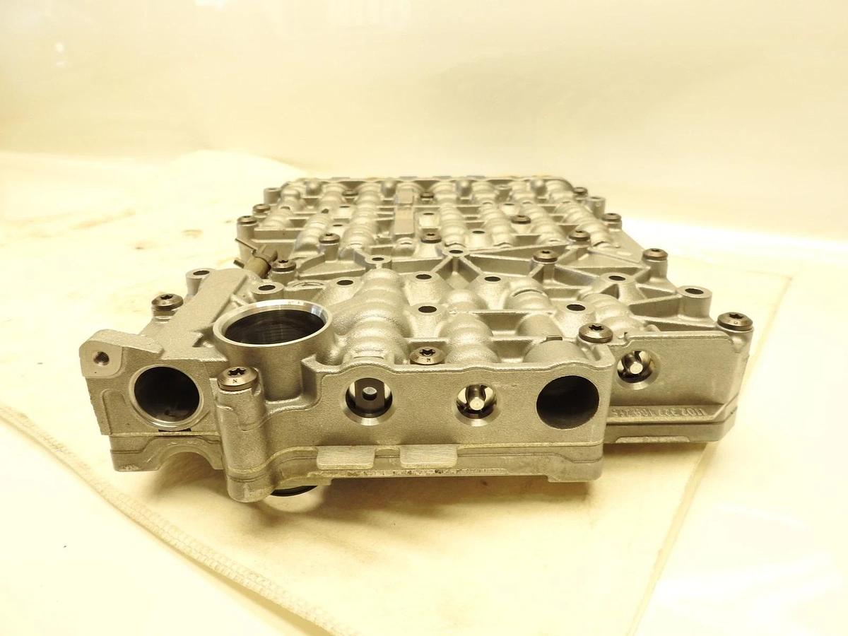 New Oem 21-24 BMW 330E HYBRID AUTOMATIC TRANSMISSION VALVE BODY ASSEMBLY 1102427