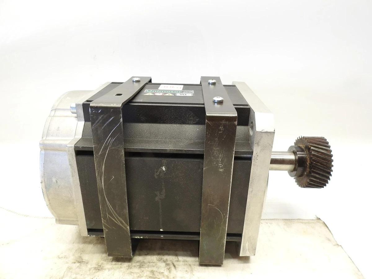 New Emerson Control Techniques 190UDA090XXHFX215240-SHPV Unimotor HD Servo Motor