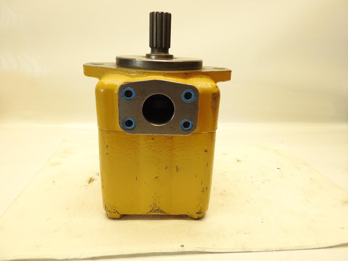 New Oem Cat 9T-3866 Hydraulic  PUMP G Fits 973 Track Loader