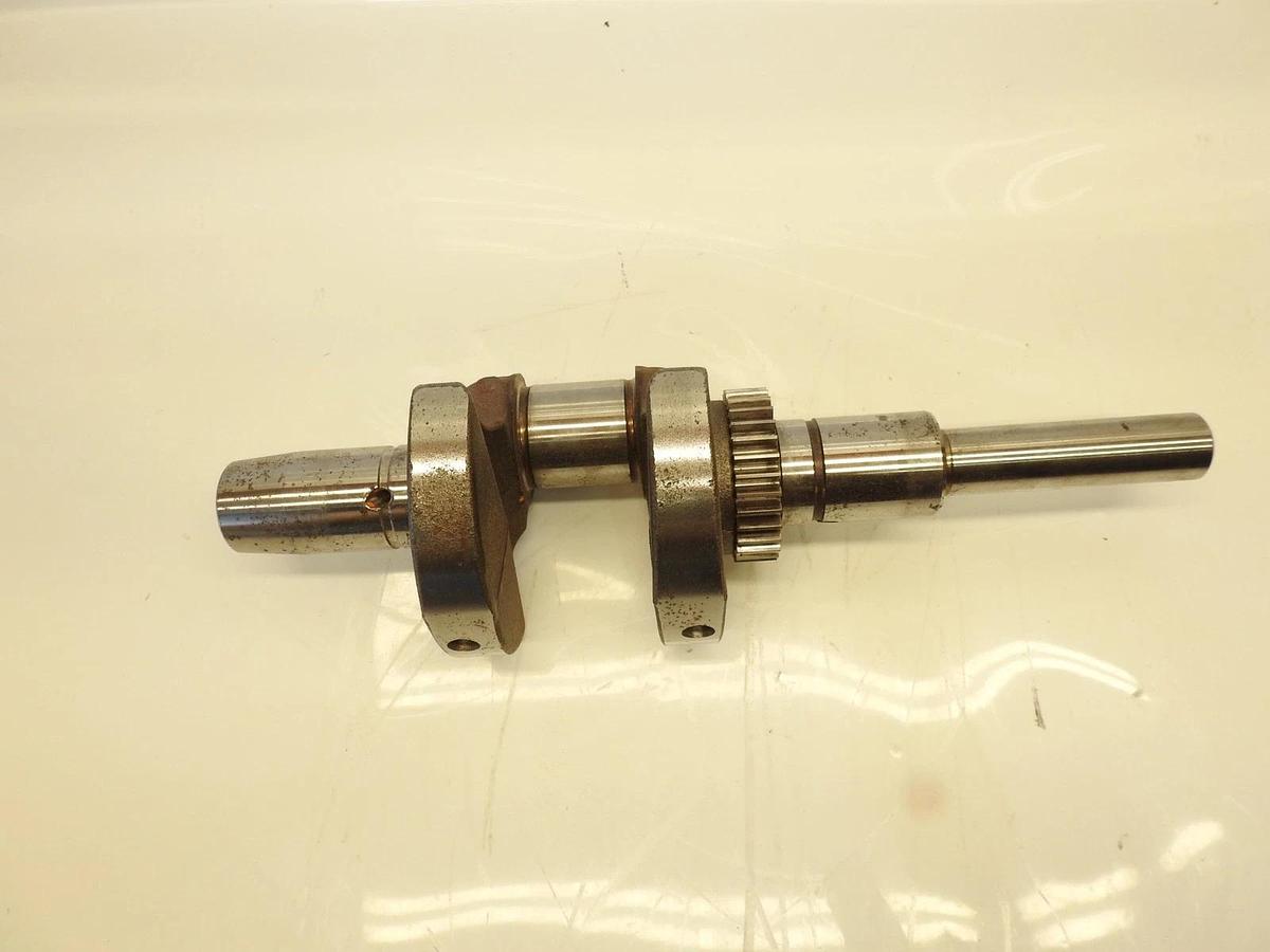 New Oem John Deere UC16252 Crankshaft Fits Z945M Z955M Z955R 9.6 MCS DFS Hopper
