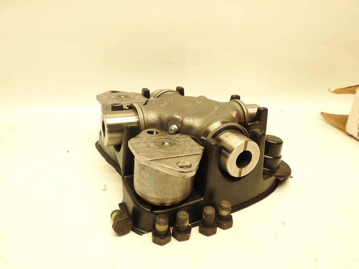 Genuine Dana Spicer Universal U-Joint Bearing SP-5281X MISSING PARTS