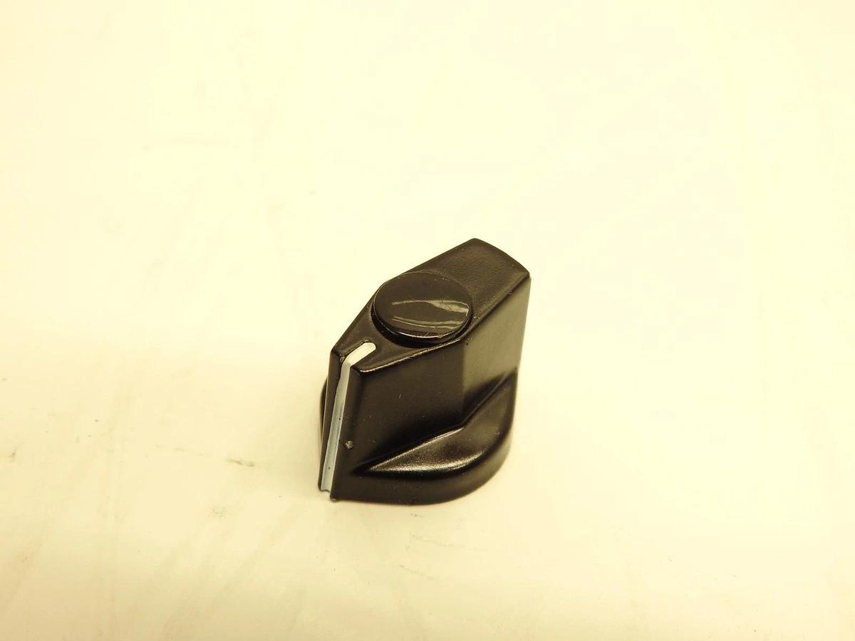 Lot Of 200 Mentor 4499.9901 Gas Control Knobs