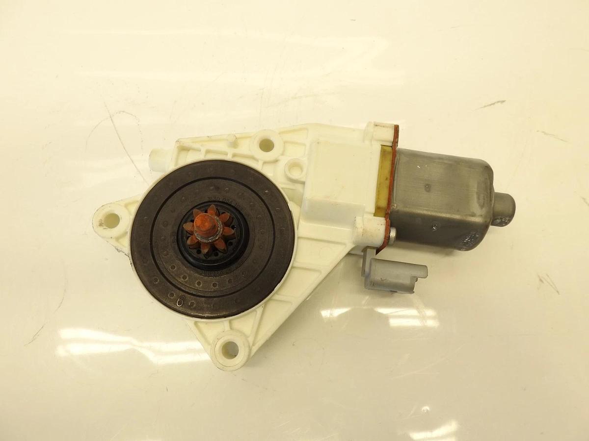 GENUINE Power Window Motor LEFT DRIVER for 2006-2010 Kia Optima OEM 834502G000