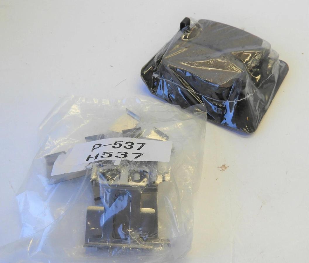 Front & Rear Ceramic Brake Pads w/ Hardware for Acura CL Honda Accord Civic