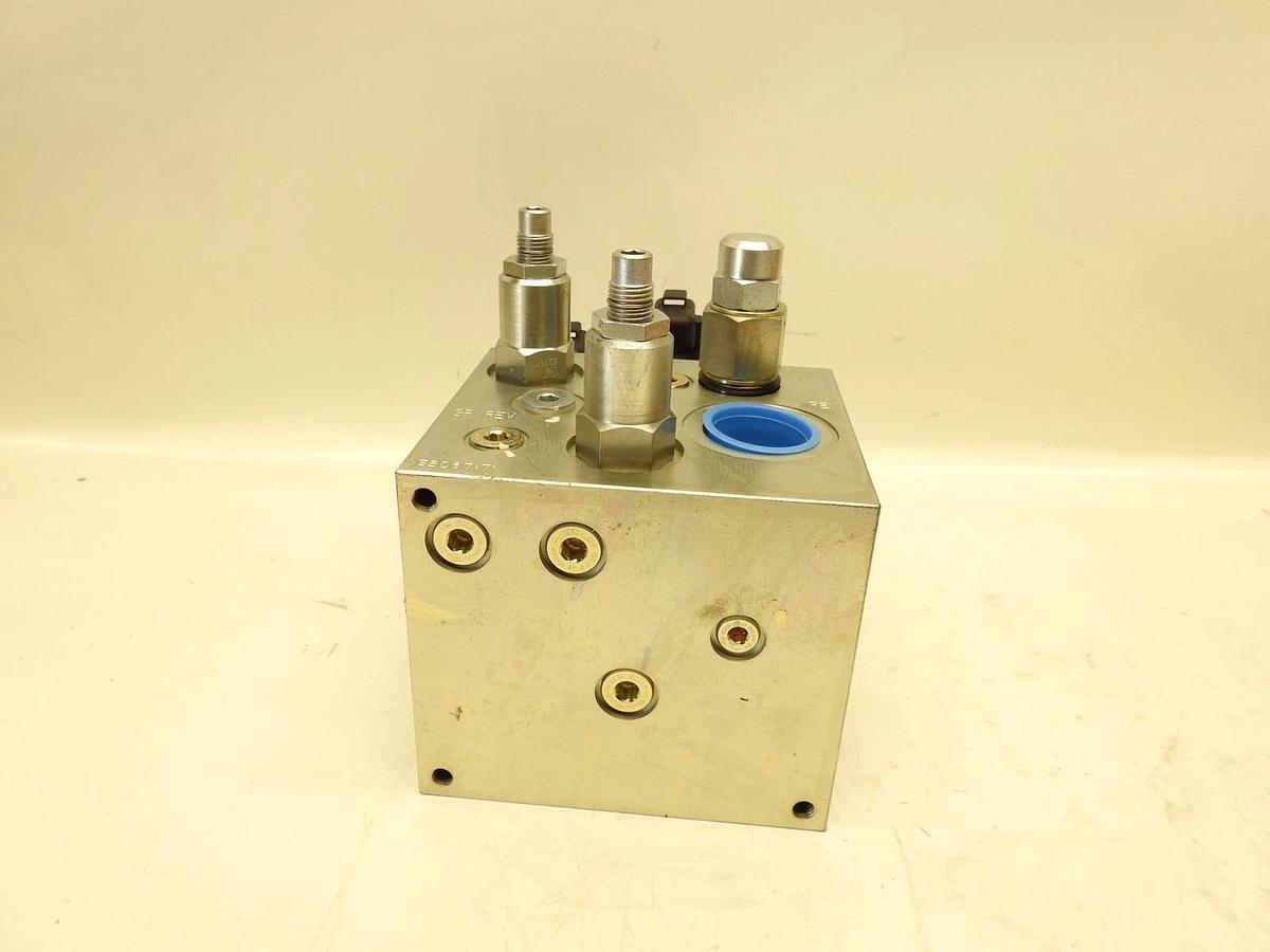 New Oem Jacobsen 4302031 Hydraulic Transmission Valve Comatrol 11144187 (121515)