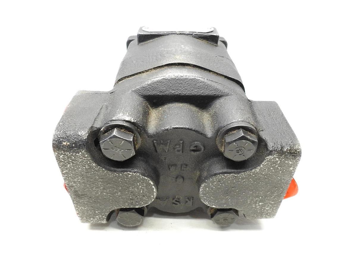 New SWIN-PUMP-CW  JR-38743 Hydraulic Pump 4 Bolt Hole Keyed Shaft