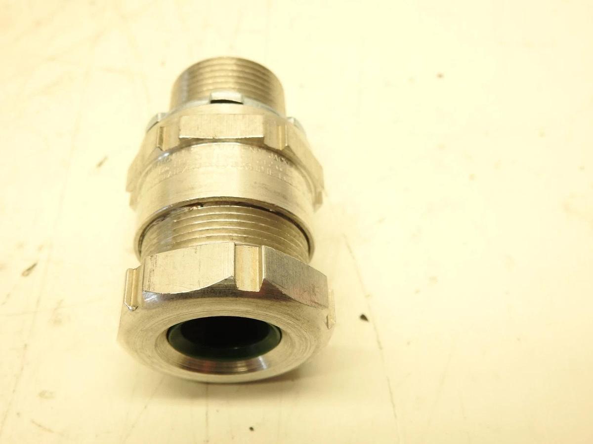 Lot Of 5 Appleton CMP-1 3/4"NPT Cable Connectors