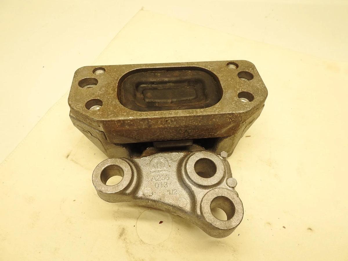 Oem Mopar 2018-2020 JEEP RENEGADE 2.4 LH TRANSMISSION MOUNT