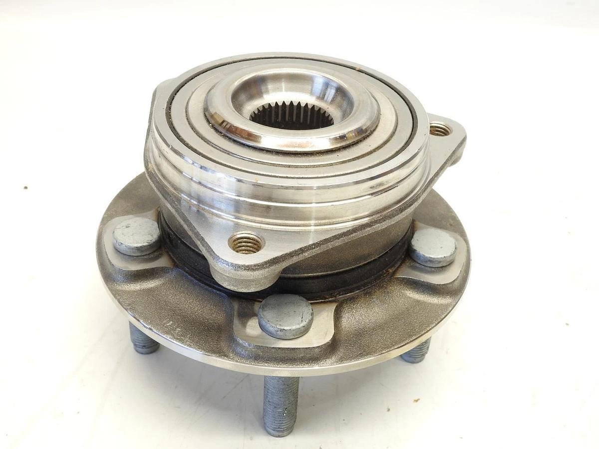 Oem Mopar Left Wheel Hub Assembly 624AC 47439 For 2018 - 2024 Jeep Wrangler