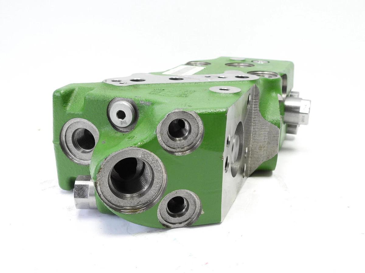 New Oem John Deere AL231584 Valve Block