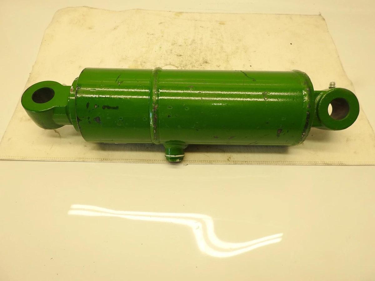Oem John Deere AHC18728, Hitch, Hydraulic Cylinder fits 5090M to 5125R