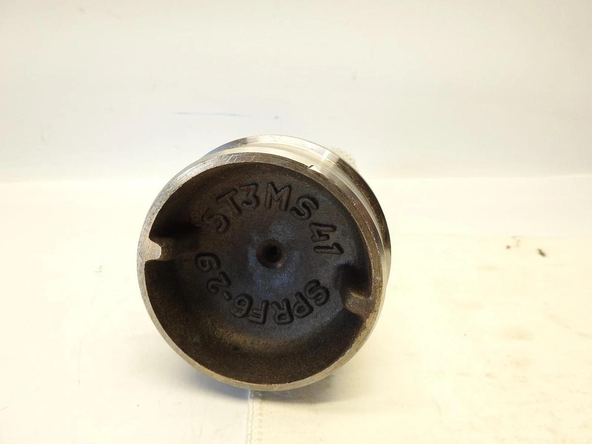 New Oem NAVISTAR 425866C1 END, DRIVE SHAFT STUB Spicer  SPRF6-29