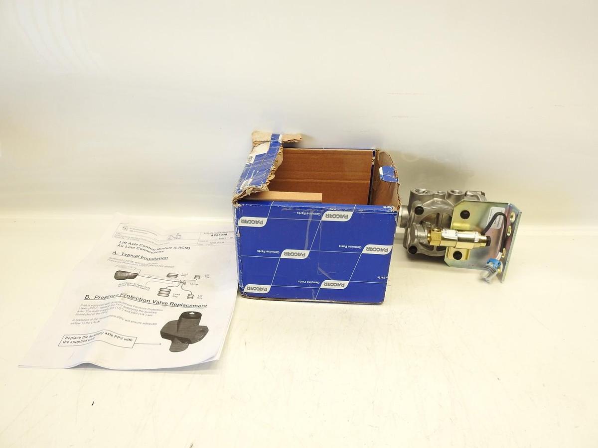 Genuine Paccar Peterbilt Lift Axle Valve 5040-311-01 504031101
