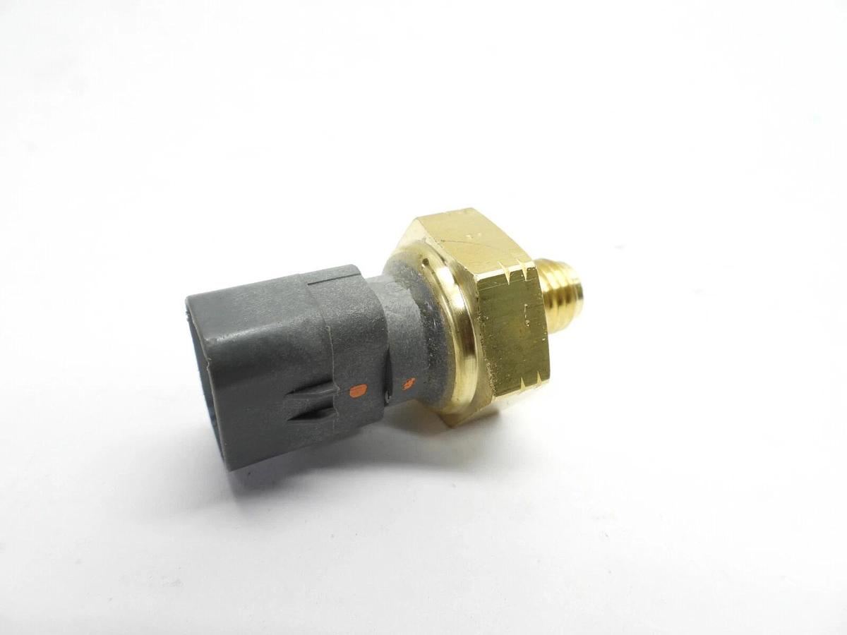 OEM Oil Pressure Senor Switch 320-3060 3203060 For CAT Caterpillar C27 C32