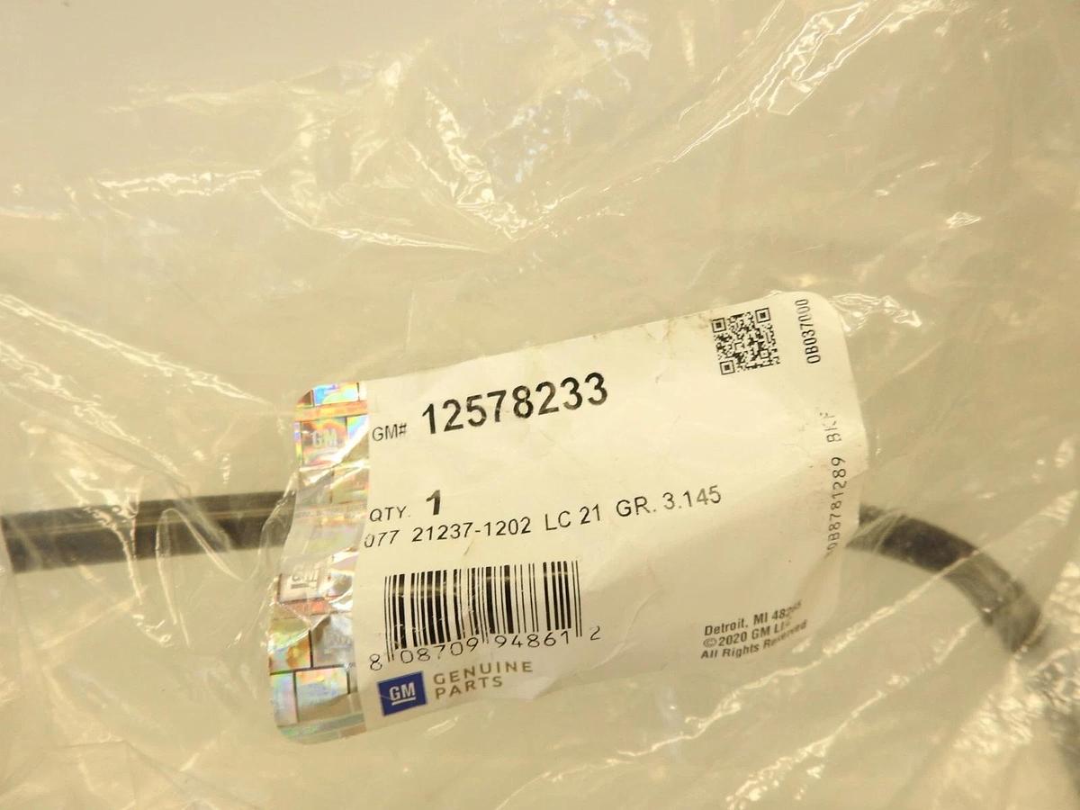 New Oem GM Genuine Parts 12578233 Vapor Canister Purge Tube