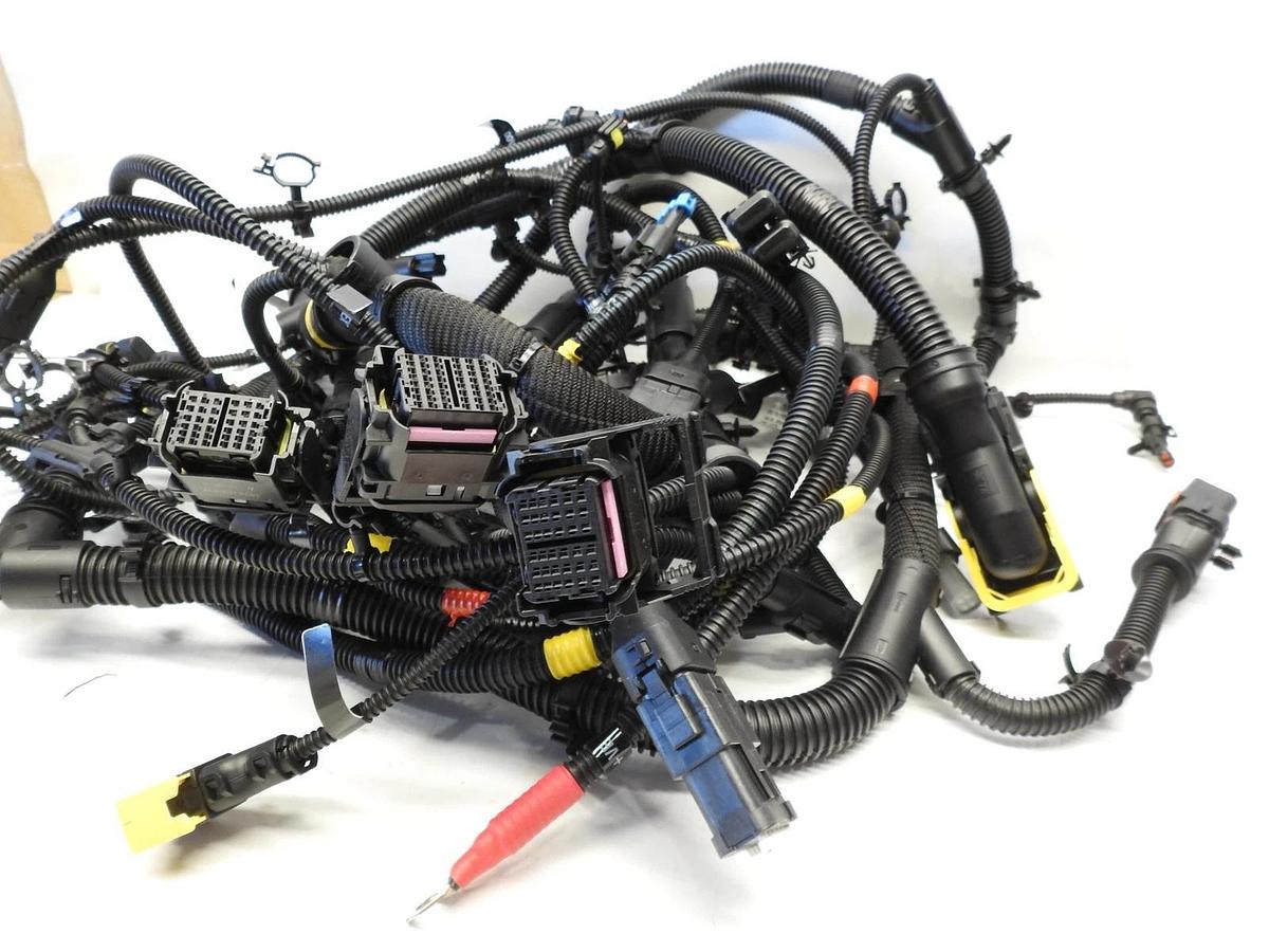 New Oem Case New Holldand CNH Wiring Harness 90507425