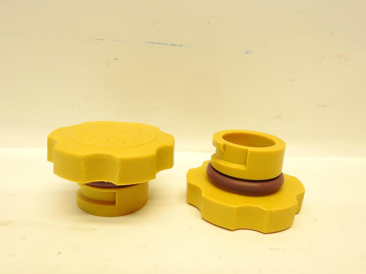 Lot OF 2 New PWT 80001384 Oil Fill Cap