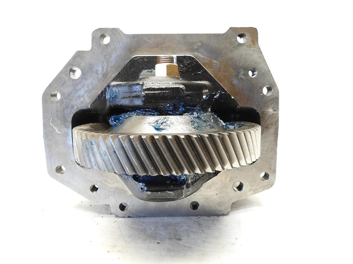 CNH Case IH Gearbox PTO 47806052   90456276  47806057   BNT11-2   1904ML