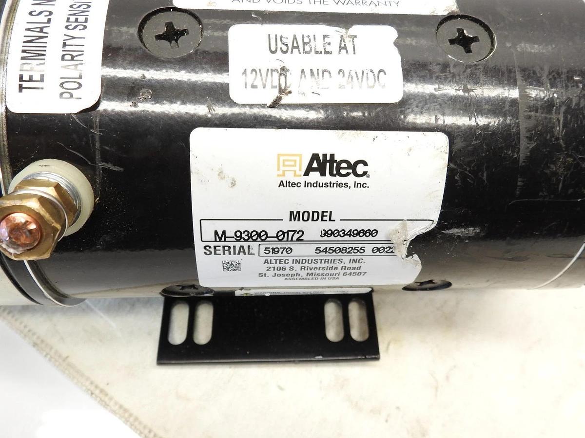 New Oem Altec 990349660, M-9300-0172, 12/24 VDC Motor and Pump Assembly