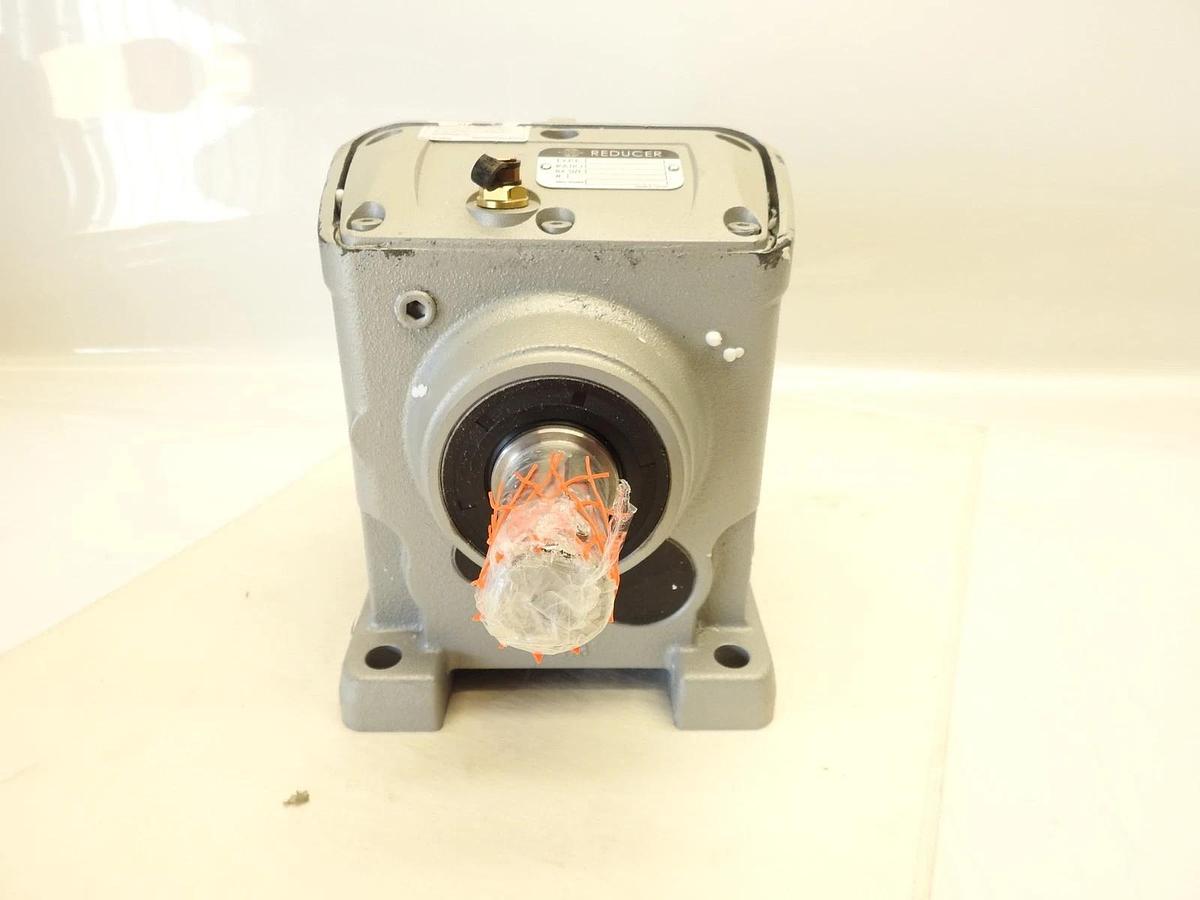 WorldWide WINL47-20/1-145TC 18.37:1 Size 47 2 HP Inline Cast Iron Gear Reducer