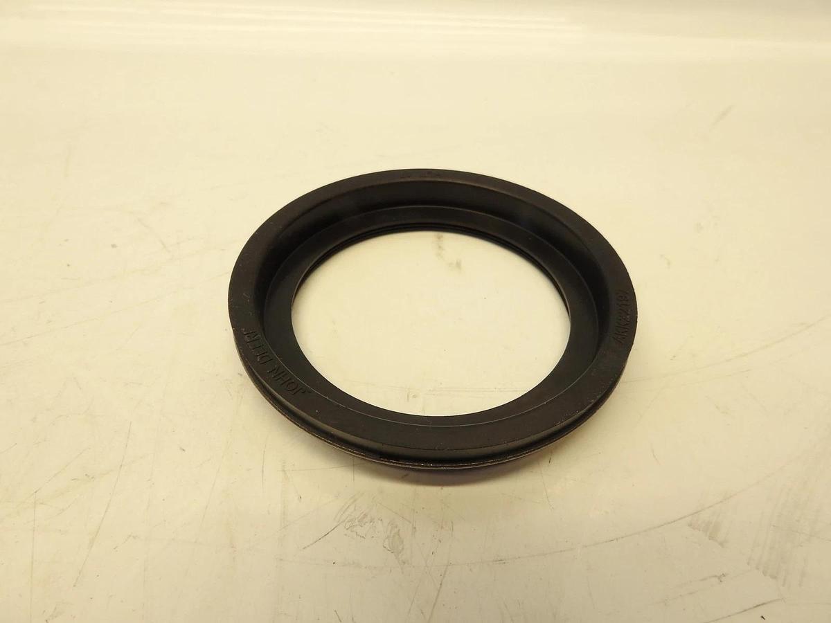 New Oem John Deere Oil Seal AKK22197