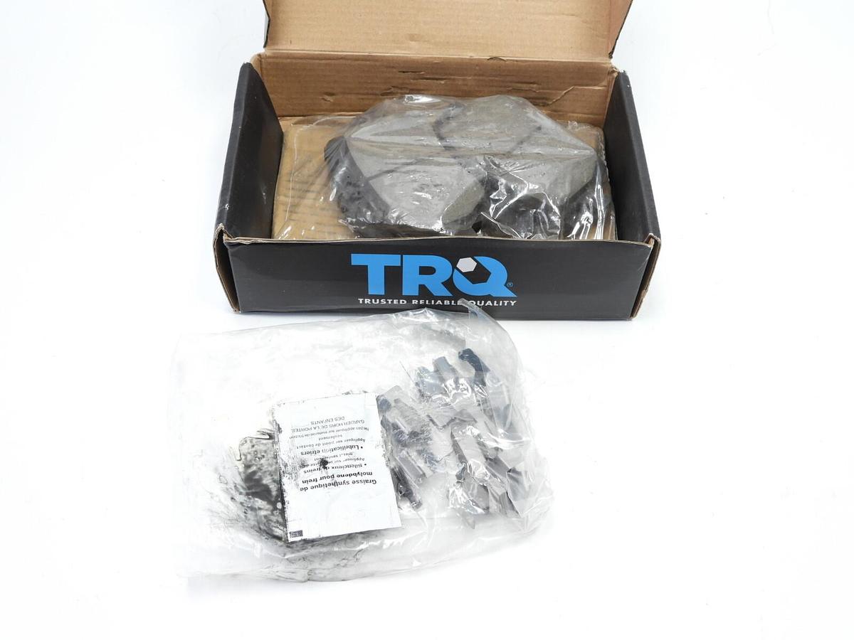 New Disc Brake Pad Set-LS TRQ BFA73124