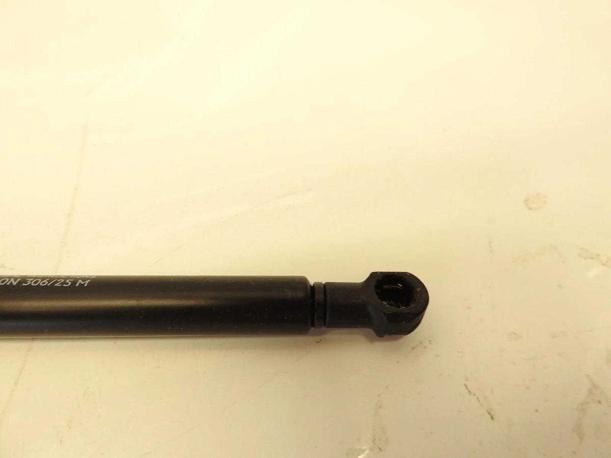 Lot Of 36 Genesis GSS 1799UH Gas Spring 7.00" Stroke 17.205" Extended Length